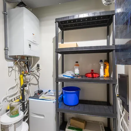 Lane The Park - 0004 + Box 41 Apartment *